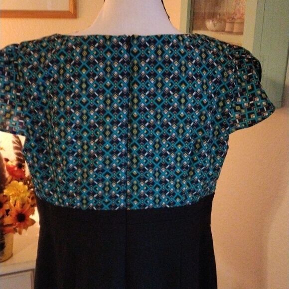 AGB Two Piece Look Dress - Picture 7 of 12